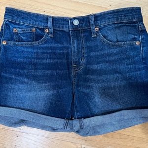 GAP Denim shorts size 27 Mid rise - Collection 2022 - never worn
